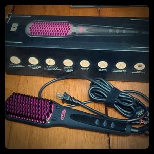 Tomorrow hair straightening brush